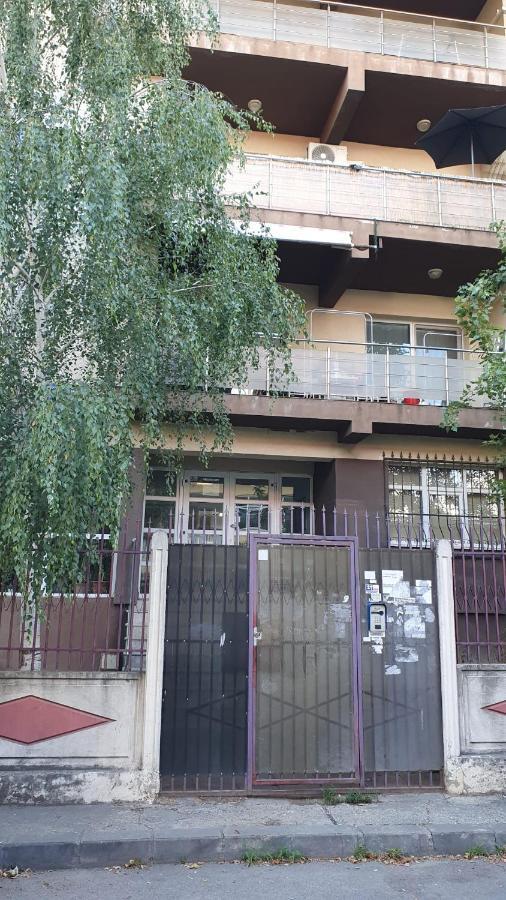 Apartament Tokyo Bukarest Kültér fotó