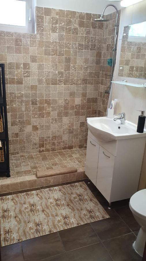 Apartament Tokyo Bukarest Kültér fotó