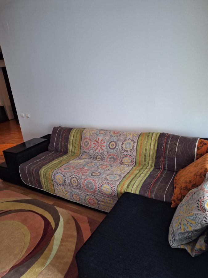 Apartament Tokyo Bukarest Kültér fotó