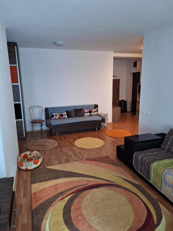 Apartament Tokyo Bukarest Kültér fotó