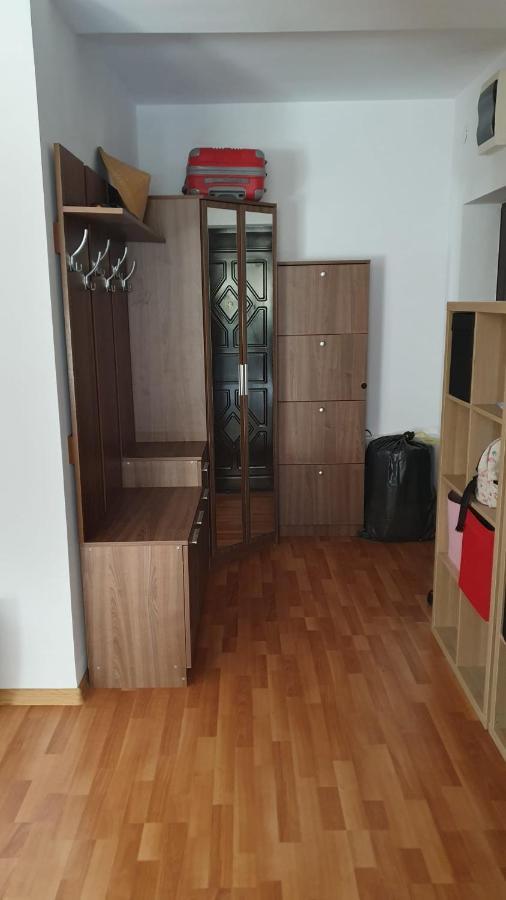 Apartament Tokyo Bukarest Kültér fotó